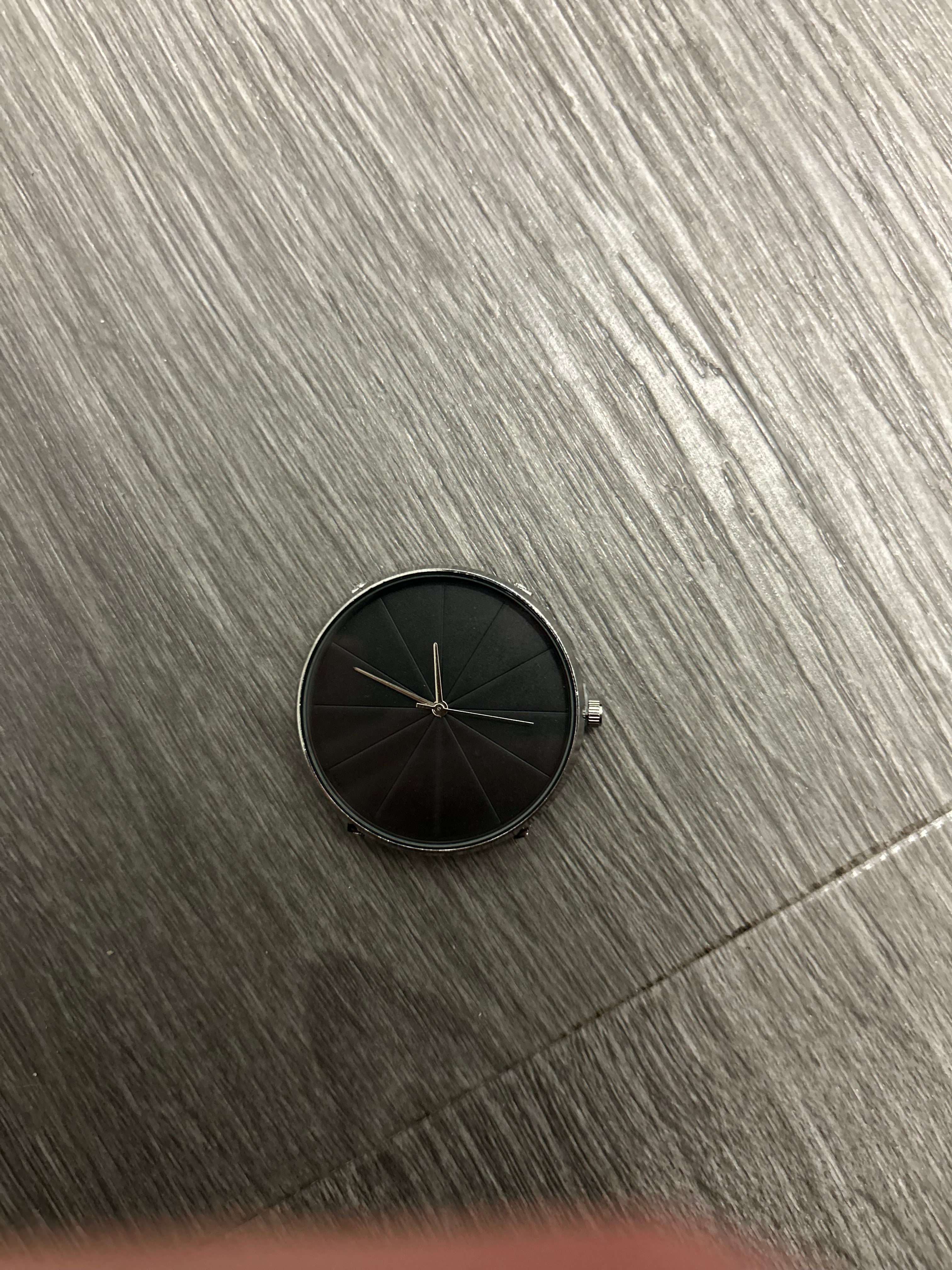 E-Moto Clock